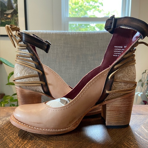 Freebird booties NWT! - Picture 9 of 9